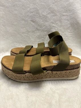 Steve Madden Women’s Kimmie Platform Sandal In Olive Sz : 9